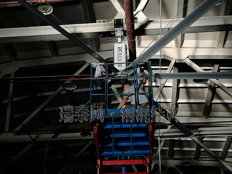 大型工業(yè)風扇,超大吊扇,大型工業(yè)風扇廠家,超大吊扇廠家,瑞泰風